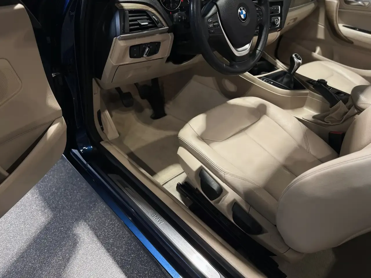 BMW 220 - 28
