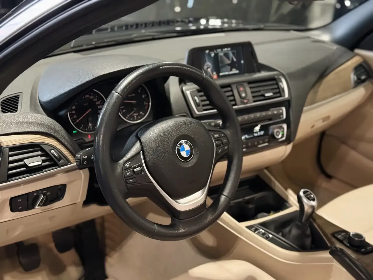 BMW 220 - 7