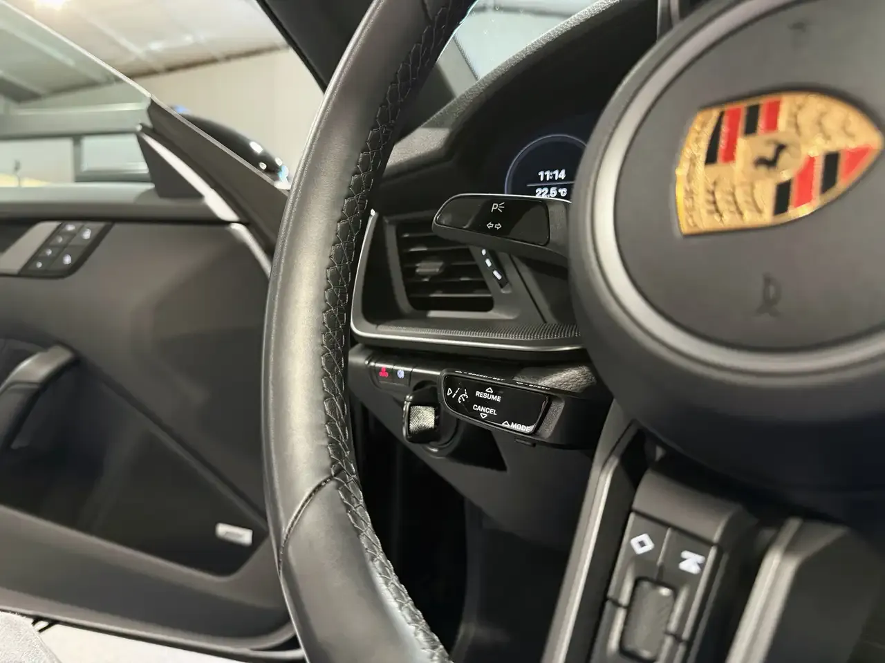 Porsche 992 - 18
