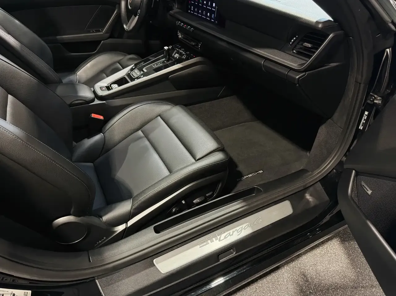 Porsche 992 - 21