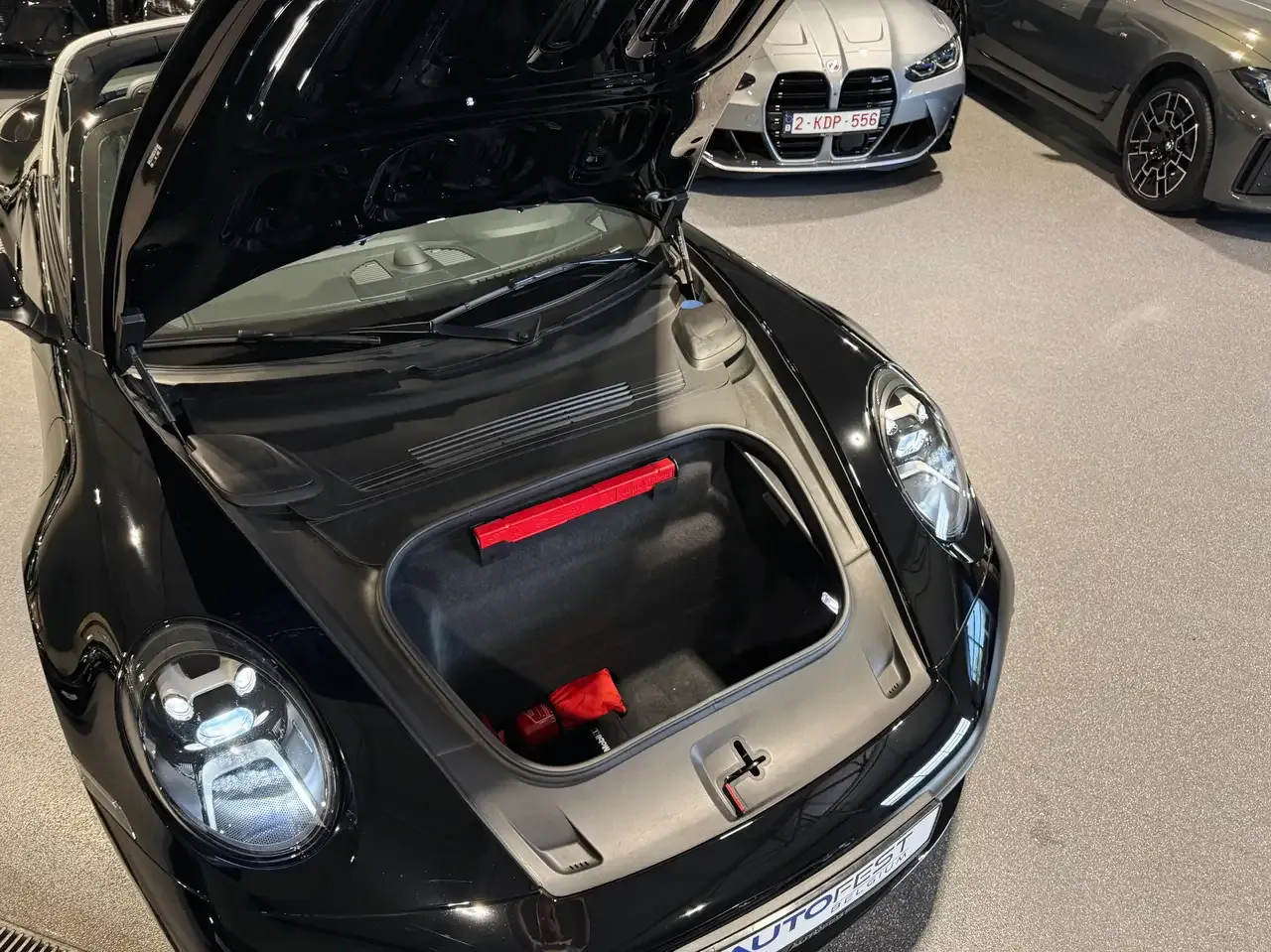 Porsche 992 - 6