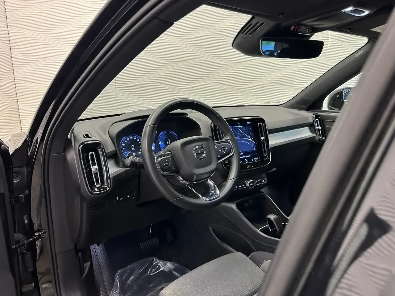 Volvo XC40 - 17