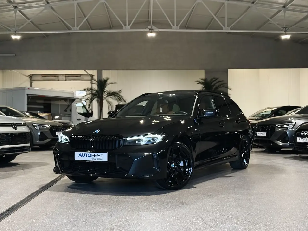 BMW 330