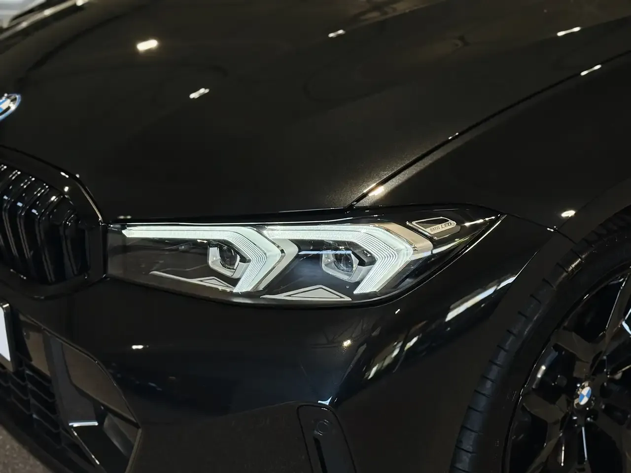 BMW 330 - 25