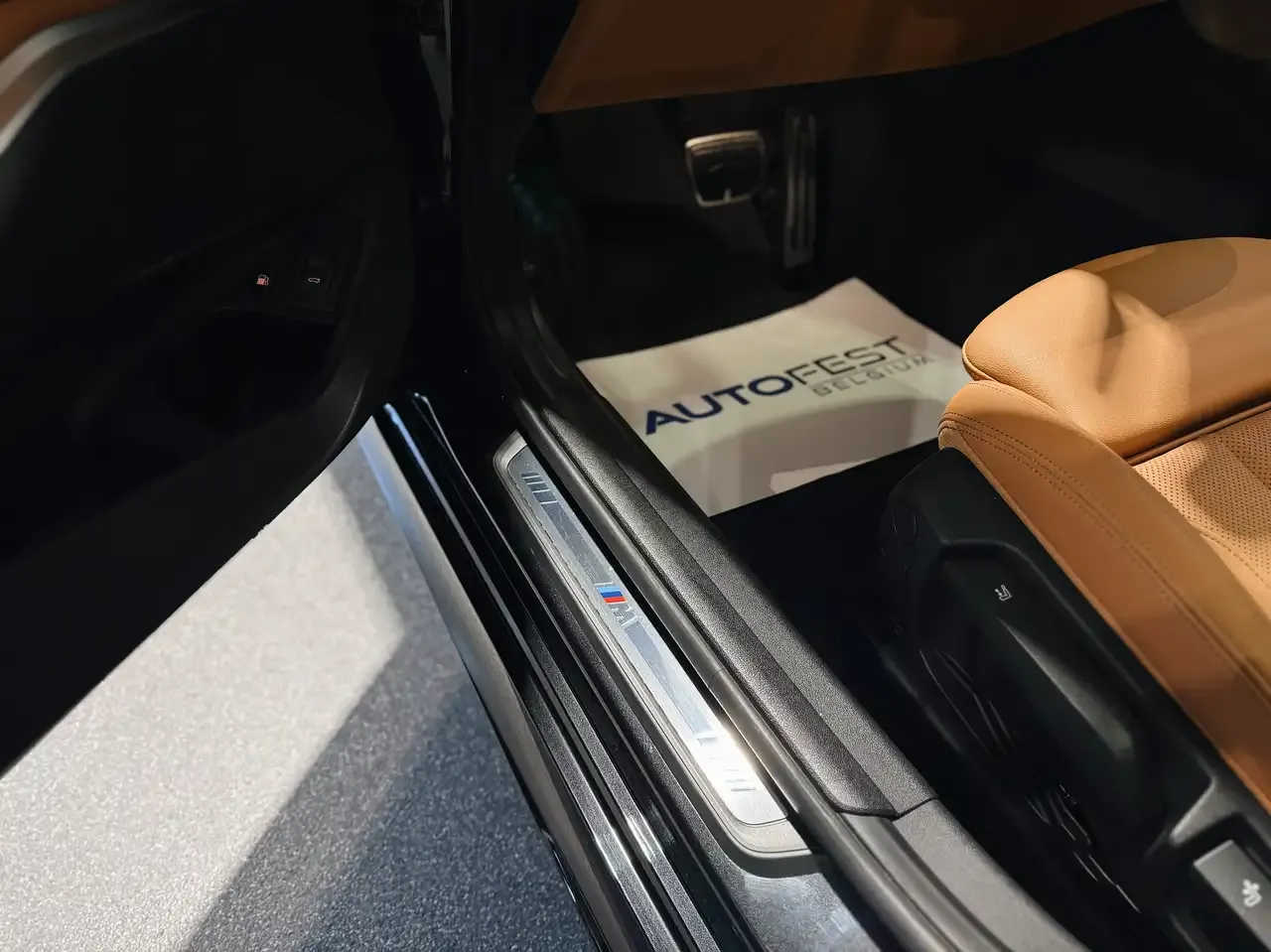 BMW 330 - 40