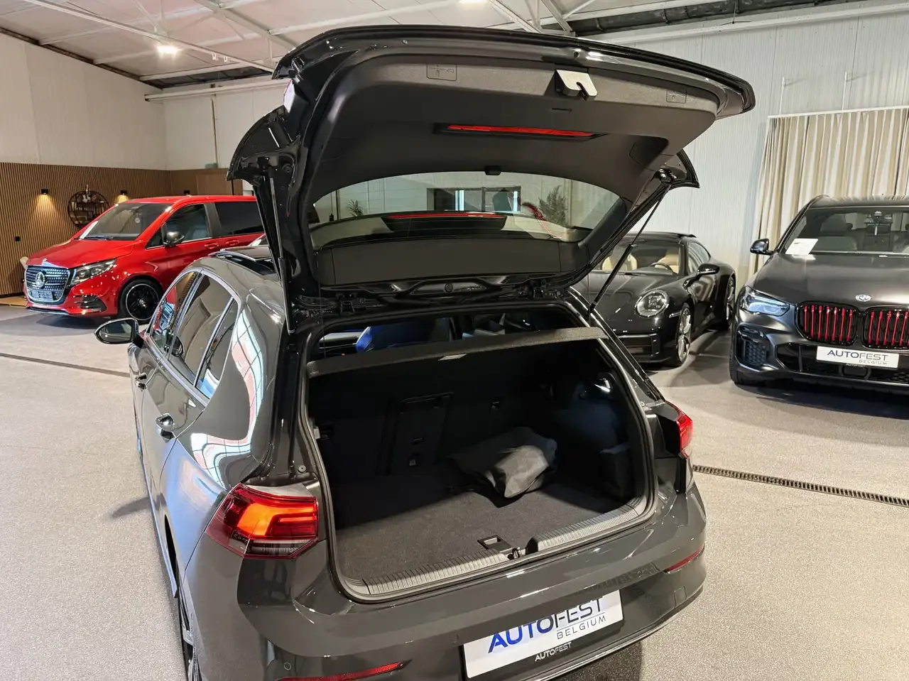 Volkswagen Golf GTE - 15