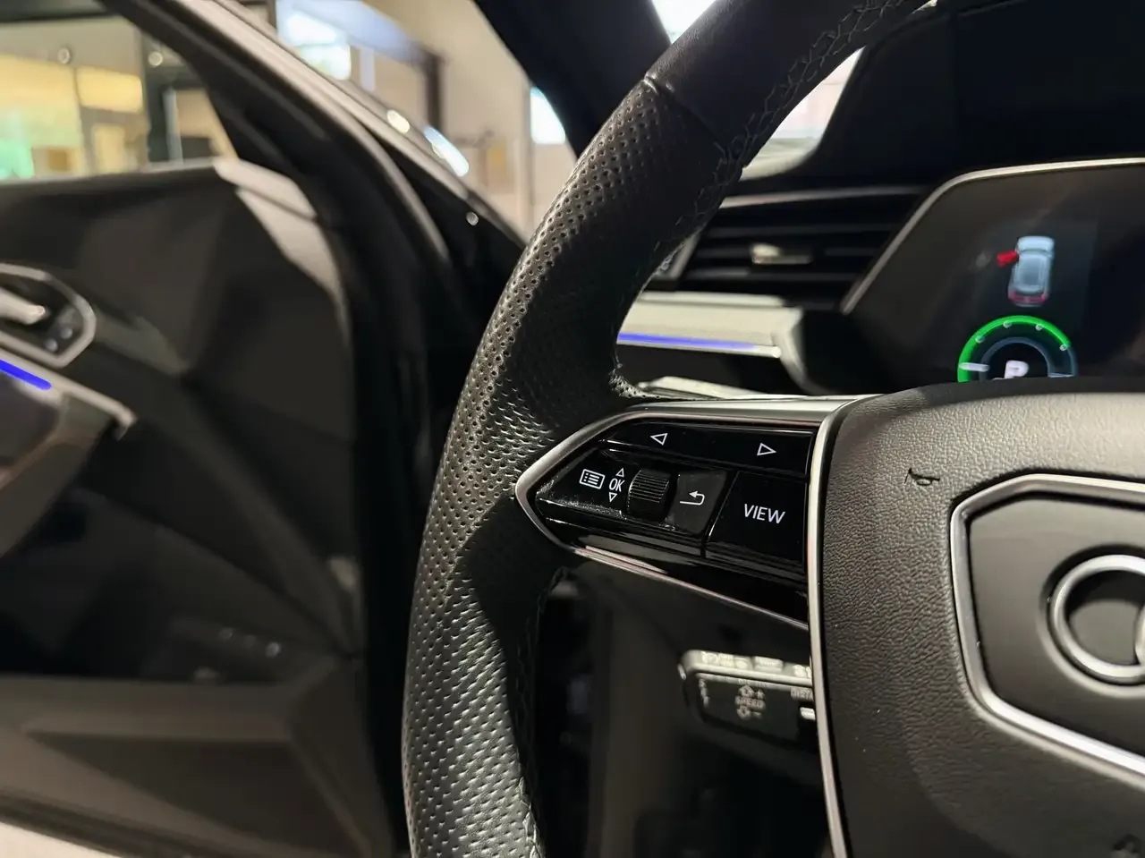Audi e-tron - 22