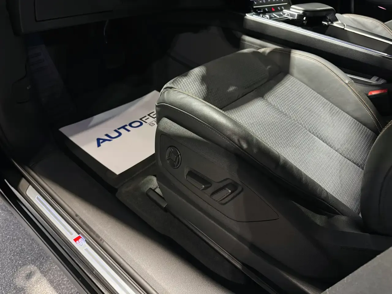 Audi e-tron - 26