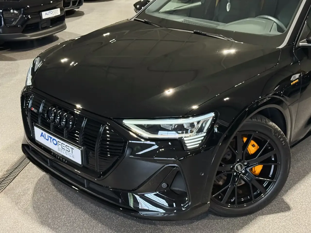 Audi e-tron - 4