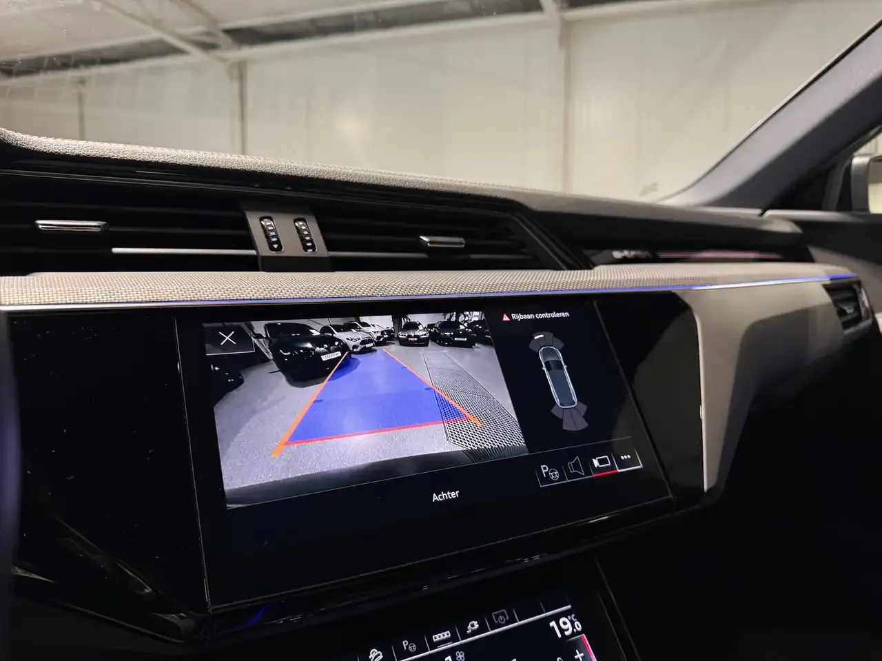 Audi e-tron - 5