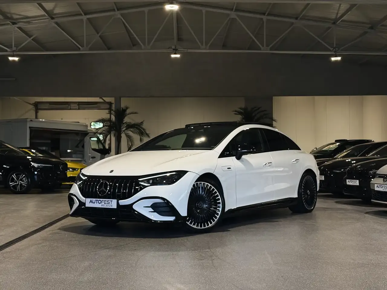 Mercedes-Benz EQE 43