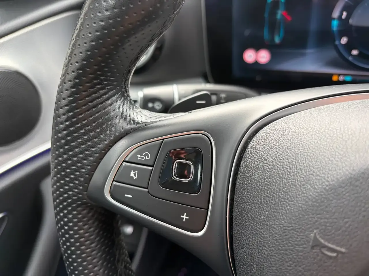 Mercedes-Benz E 220 - 19