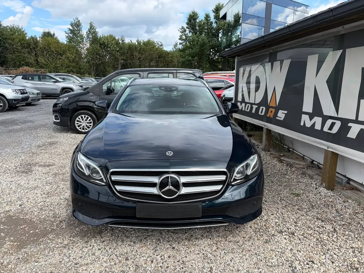 Mercedes-Benz E 220 - 2
