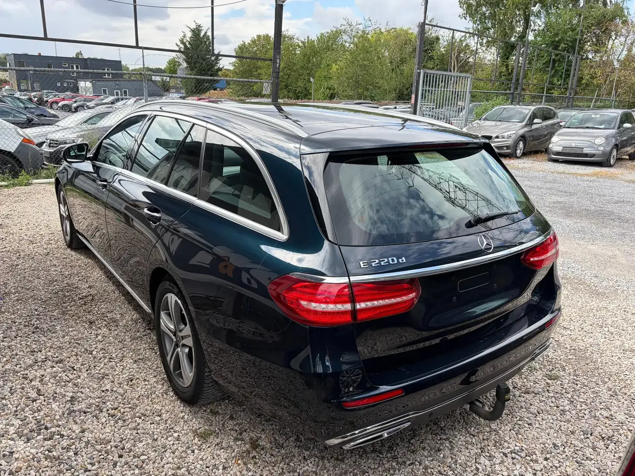 Mercedes-Benz E 220 - 5