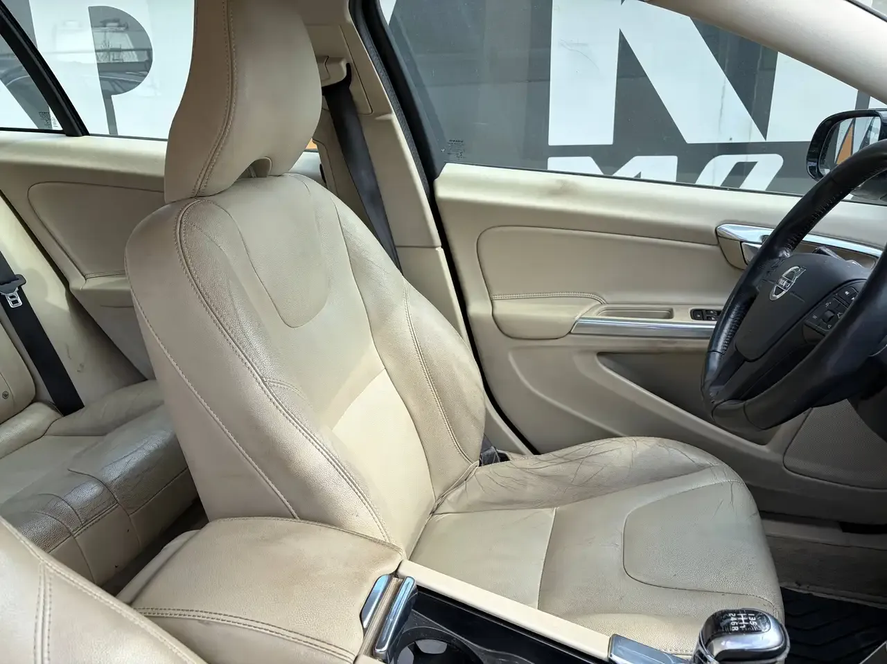 Volvo V60 Cross Country - 8
