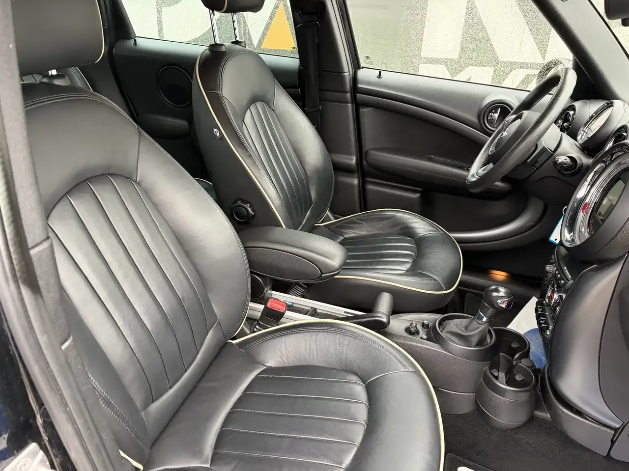 MINI Cooper SD Countryman - 8