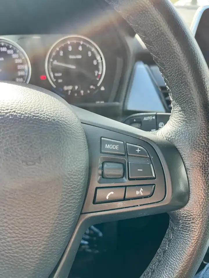 BMW 218 - 12