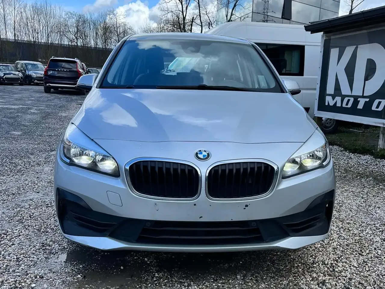 BMW 218 - 3