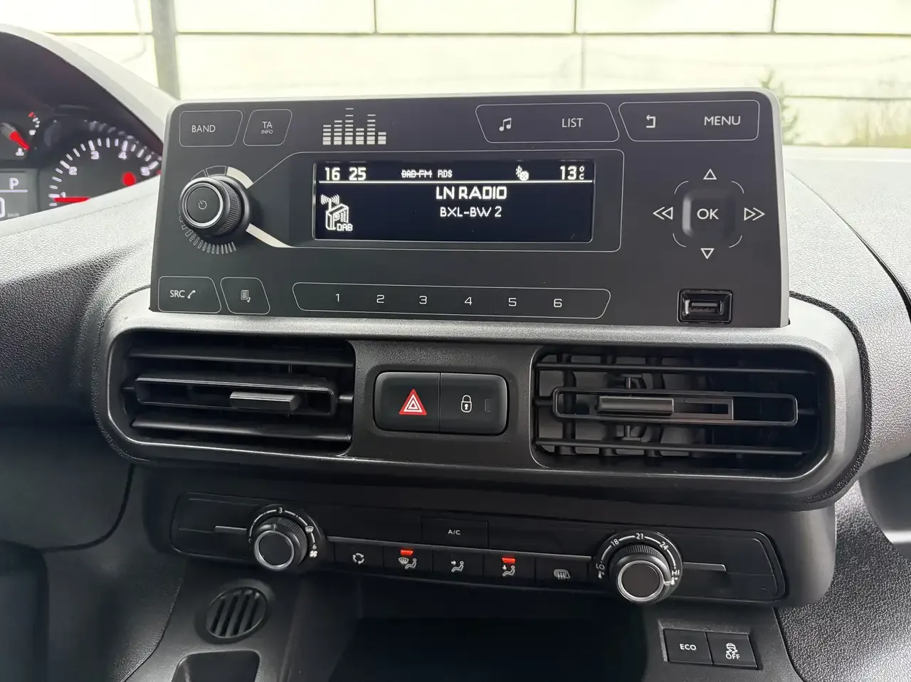 Peugeot Partner - 12