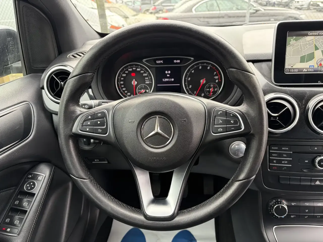 Mercedes-Benz B 180 - 19