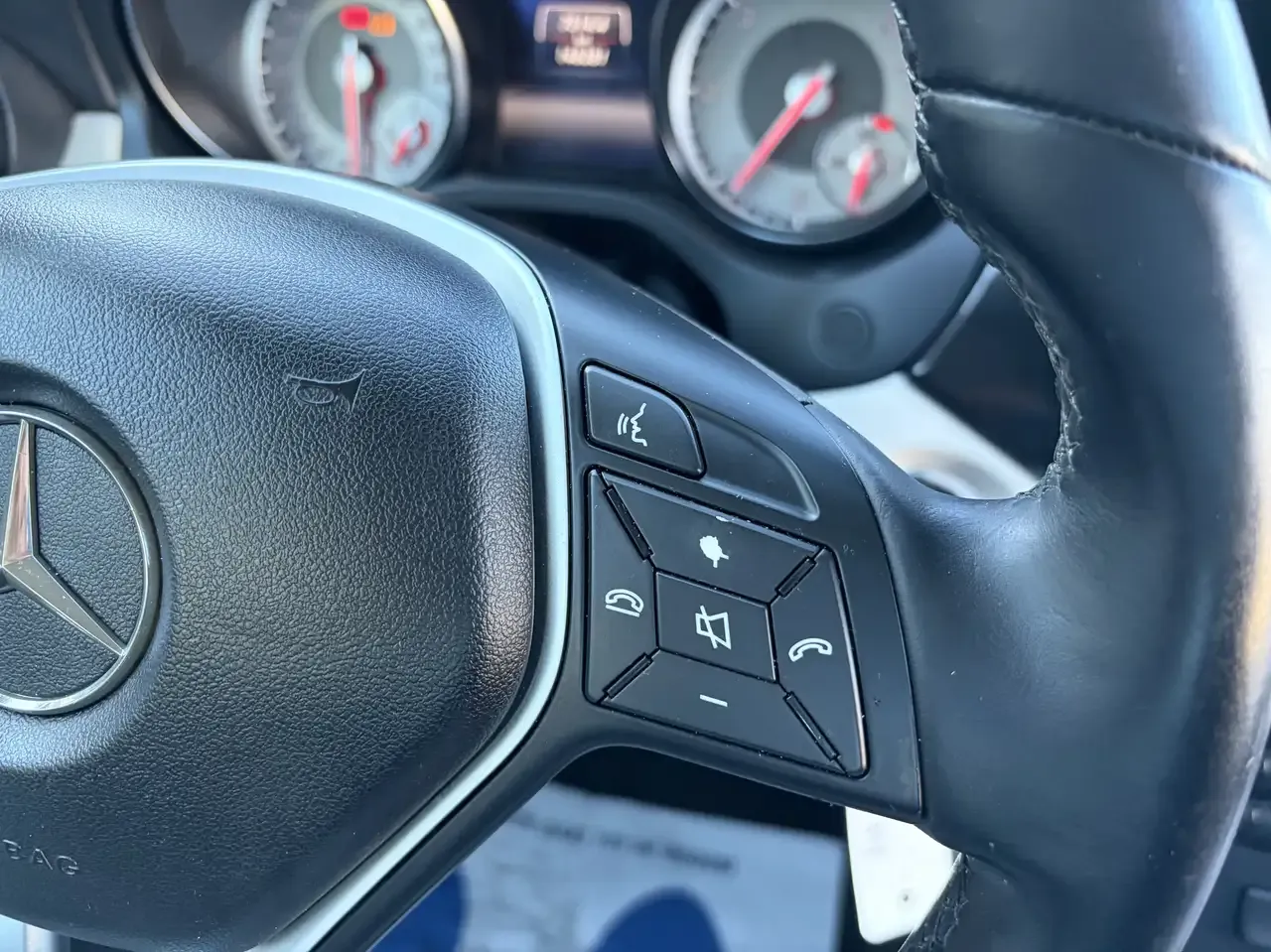 Mercedes-Benz CLA 200 - 18