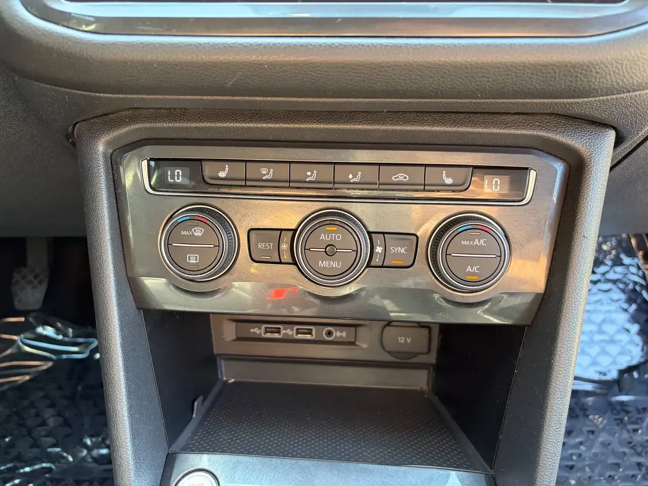 Volkswagen Tiguan Allspace - 15