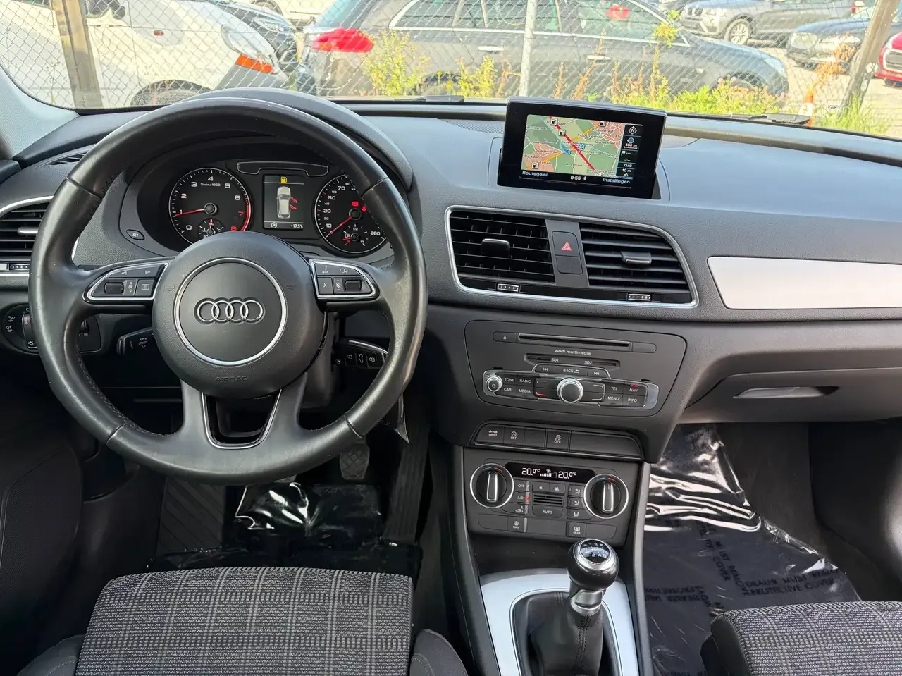 Audi Q3 - 12