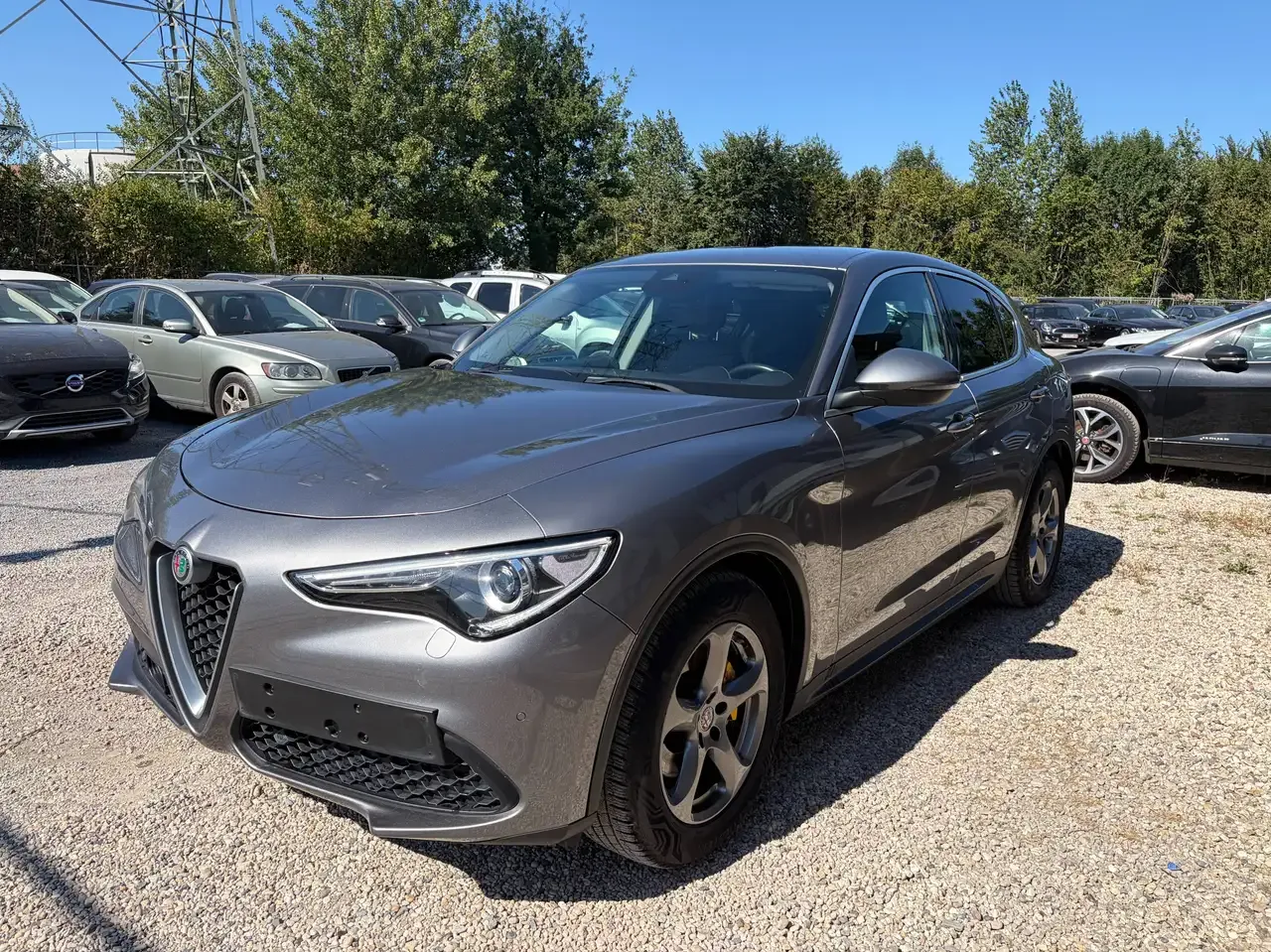Alfa Romeo Stelvio - 3