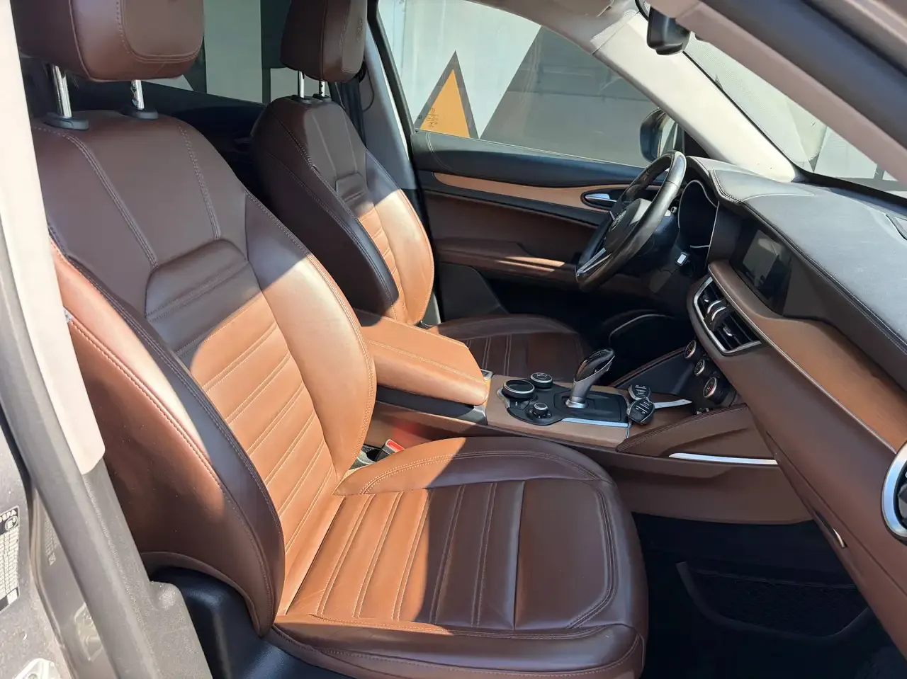 Alfa Romeo Stelvio - 7