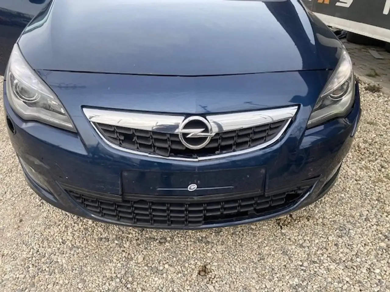 Opel Astra - 10