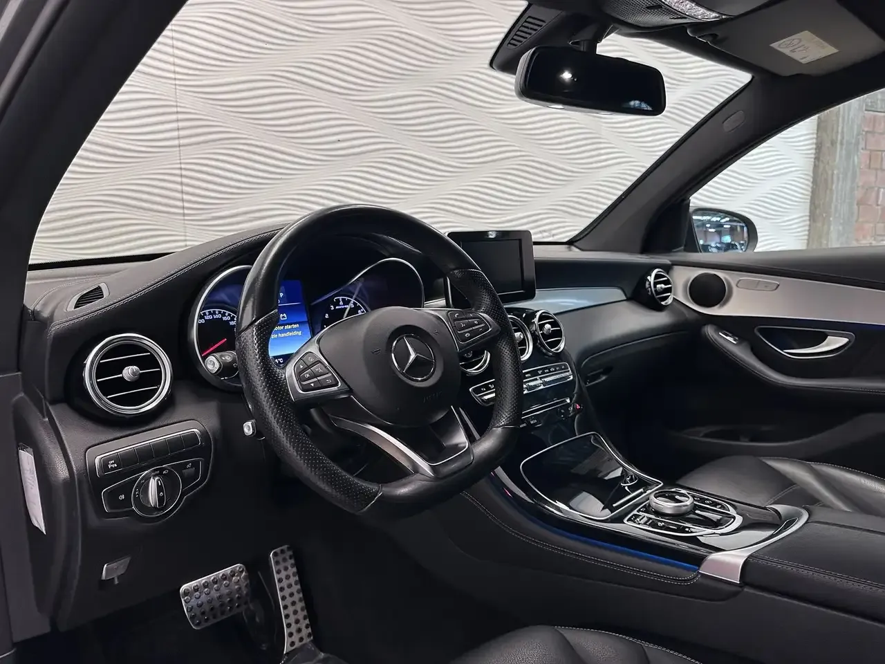 Mercedes-Benz GLC 43 AMG - 23
