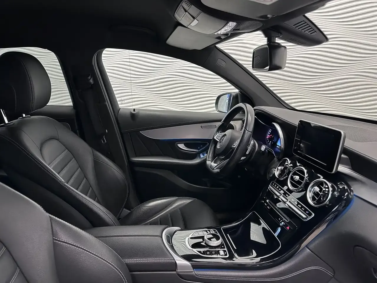 Mercedes-Benz GLC 43 AMG - 36