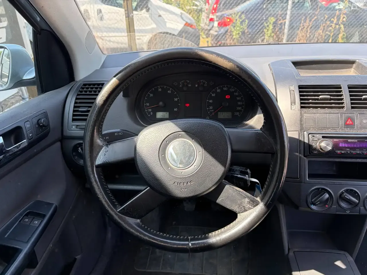 Volkswagen Polo - 14