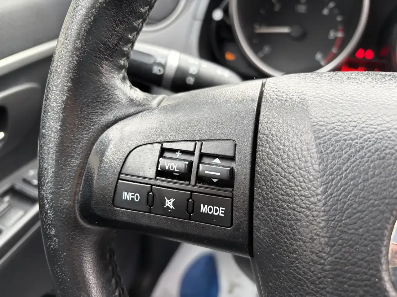 Mazda 5 - 17
