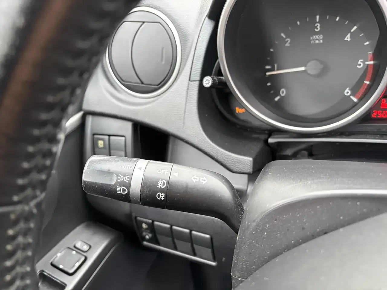 Mazda 5 - 20