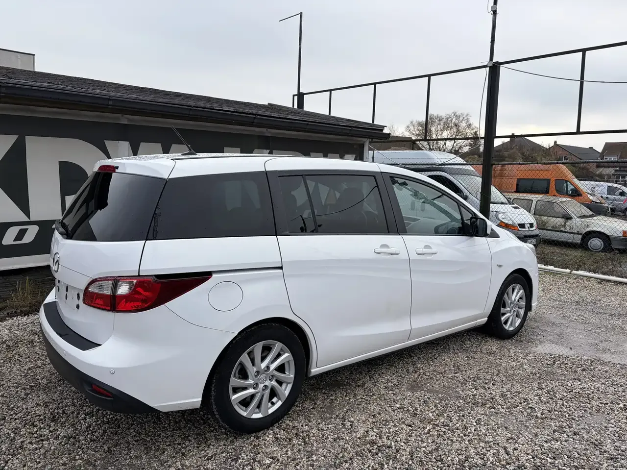 Mazda 5 - 4