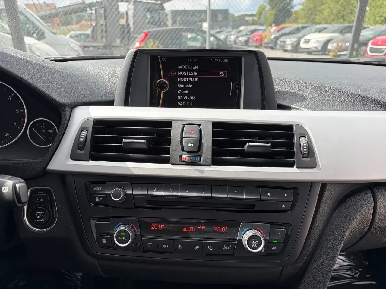 BMW 320 - 12