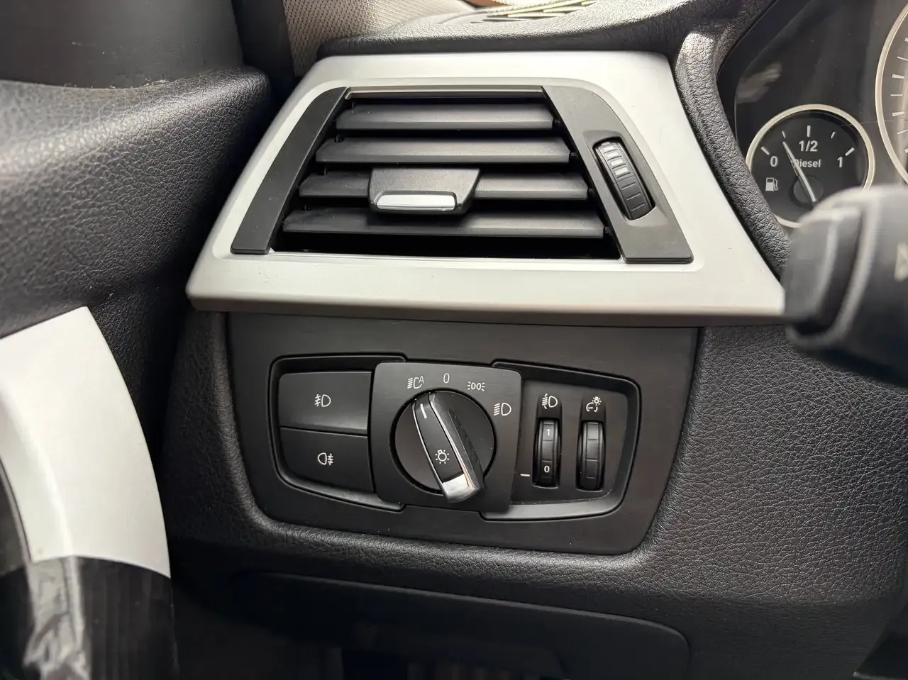 BMW 320 - 17