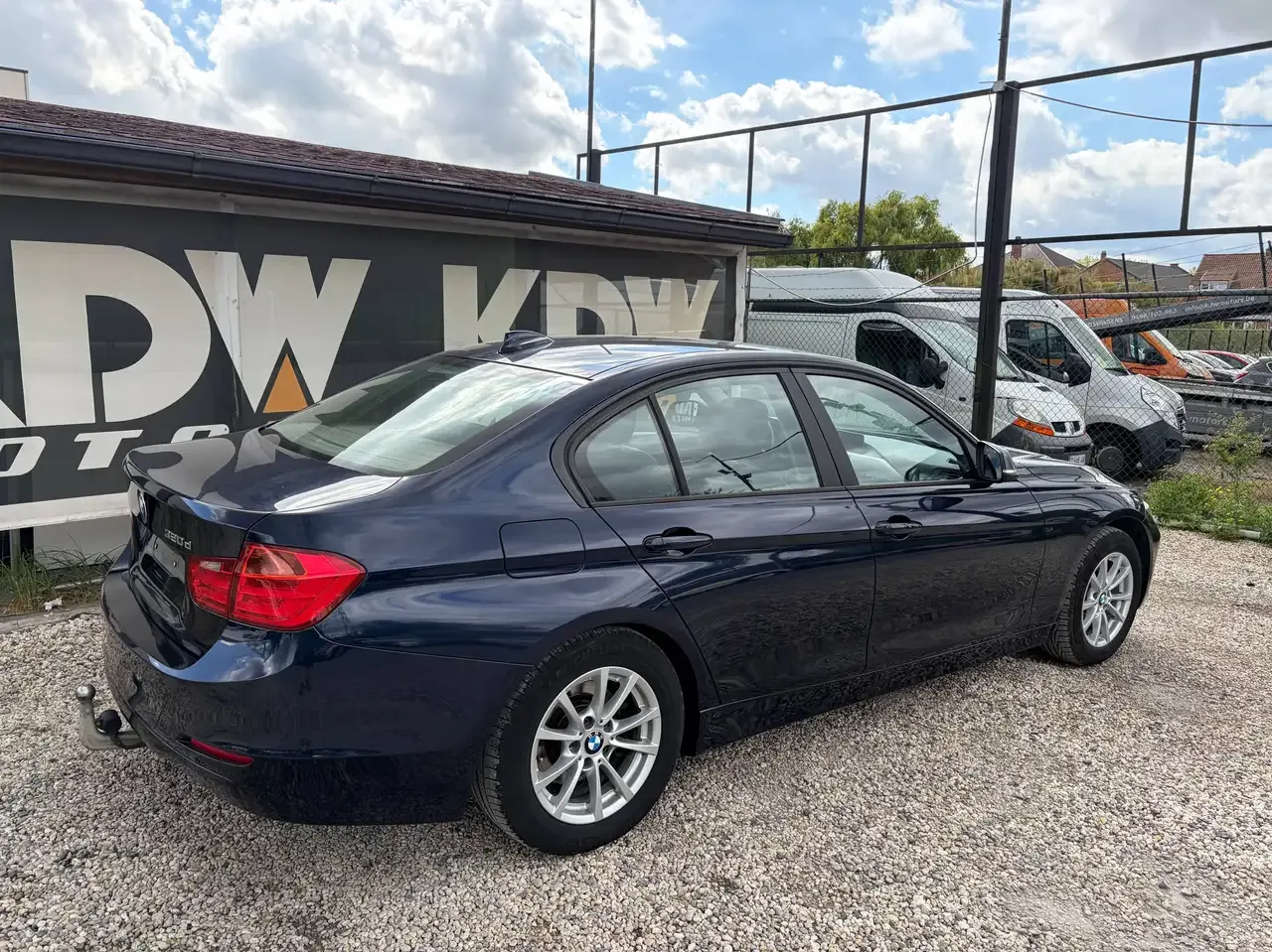 BMW 320 - 4