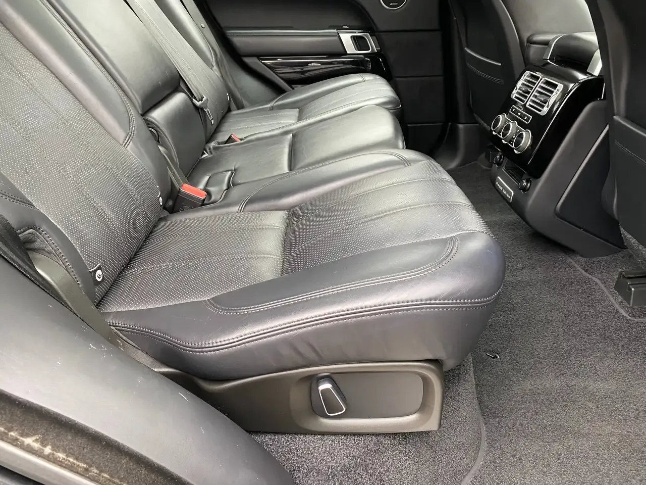 Land Rover Range Rover - 12