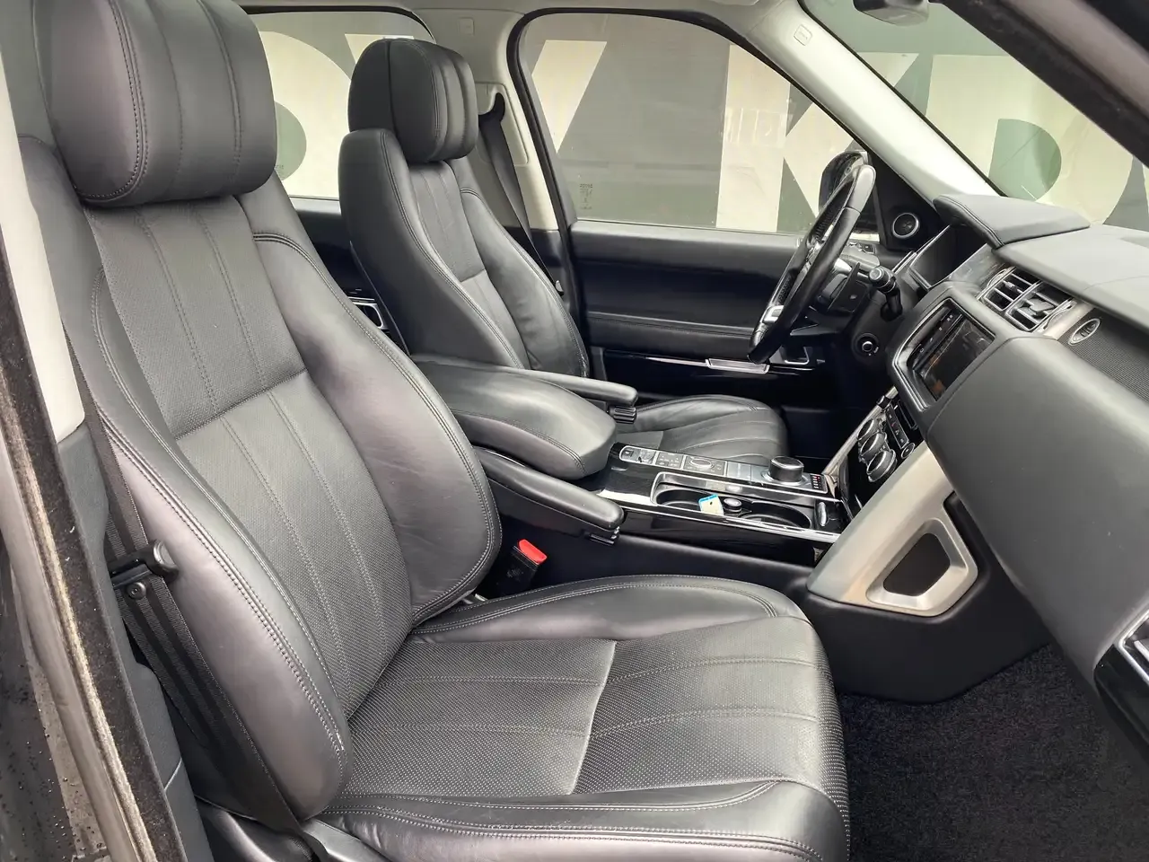 Land Rover Range Rover - 7
