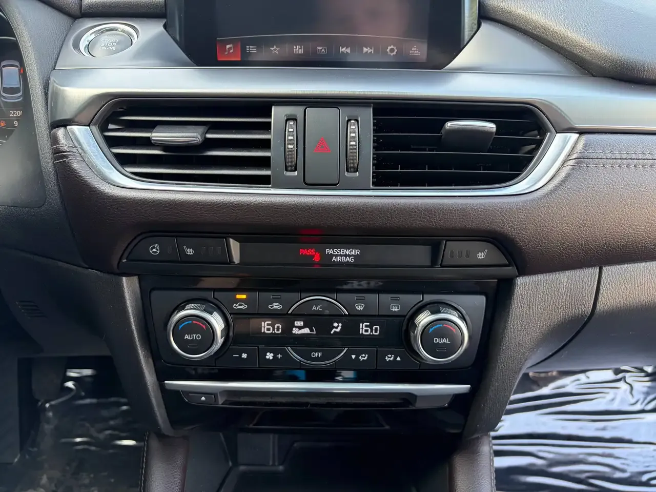 Mazda 6 - 19