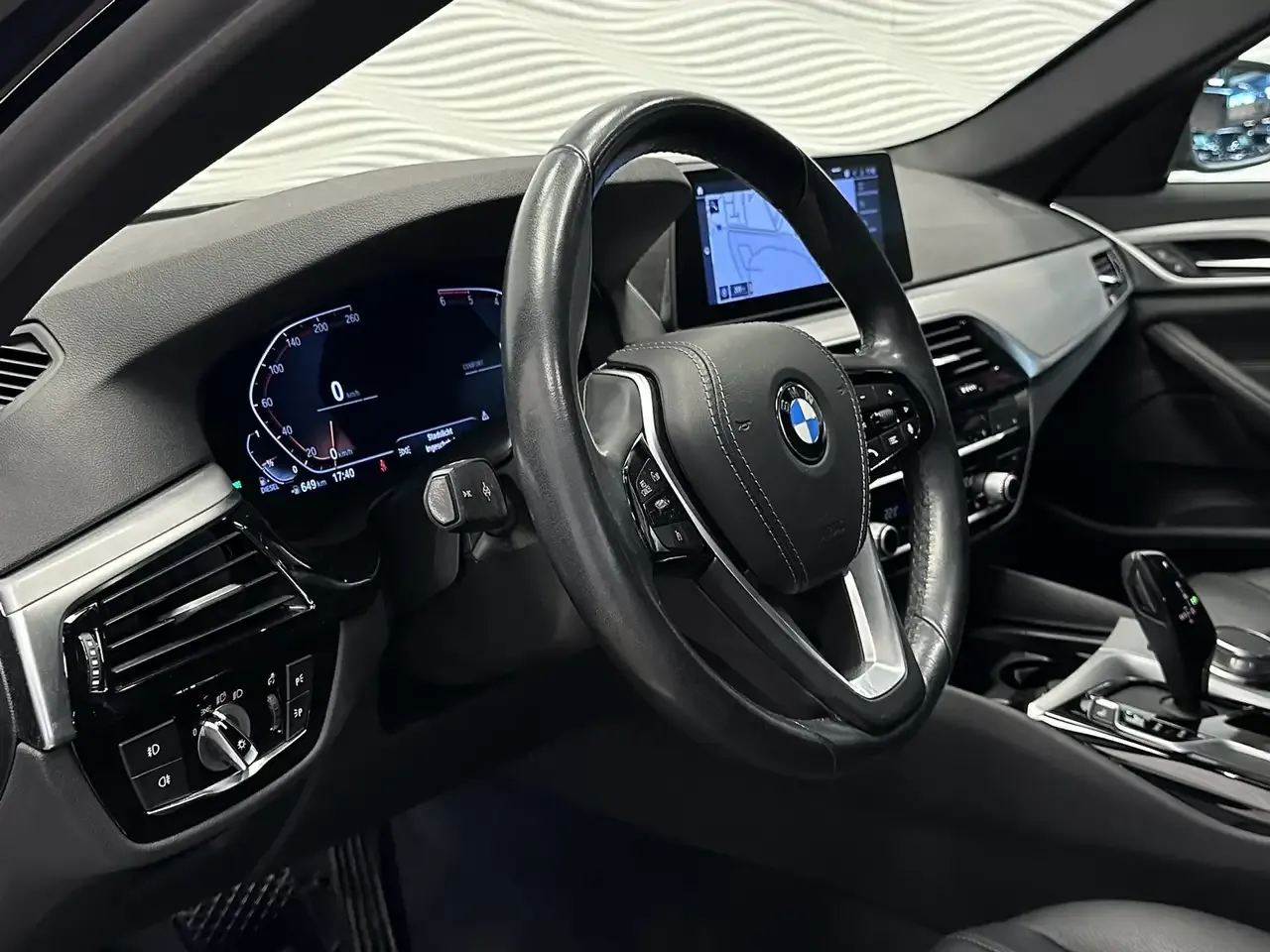 BMW 518 - 24