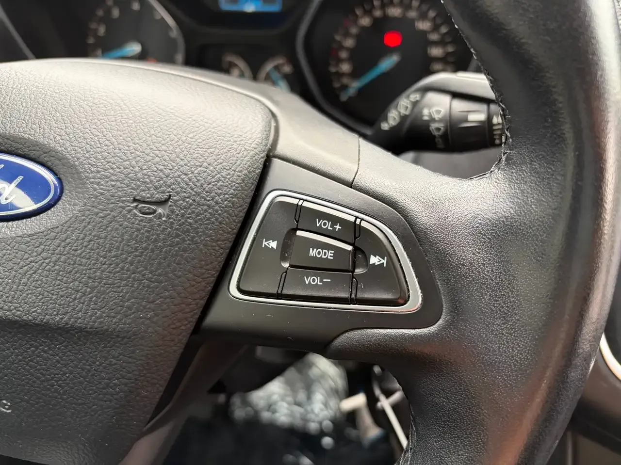 Ford Focus - 16