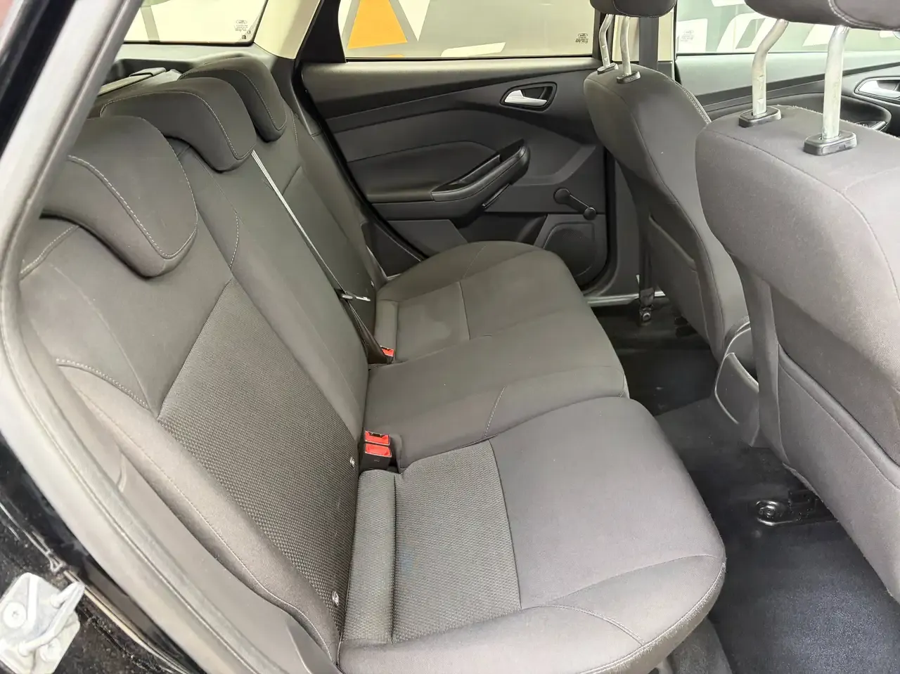 Ford Focus - 9