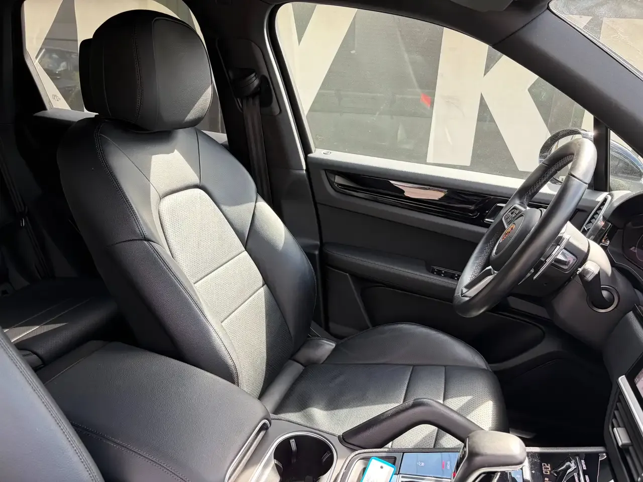 Porsche Cayenne - 9