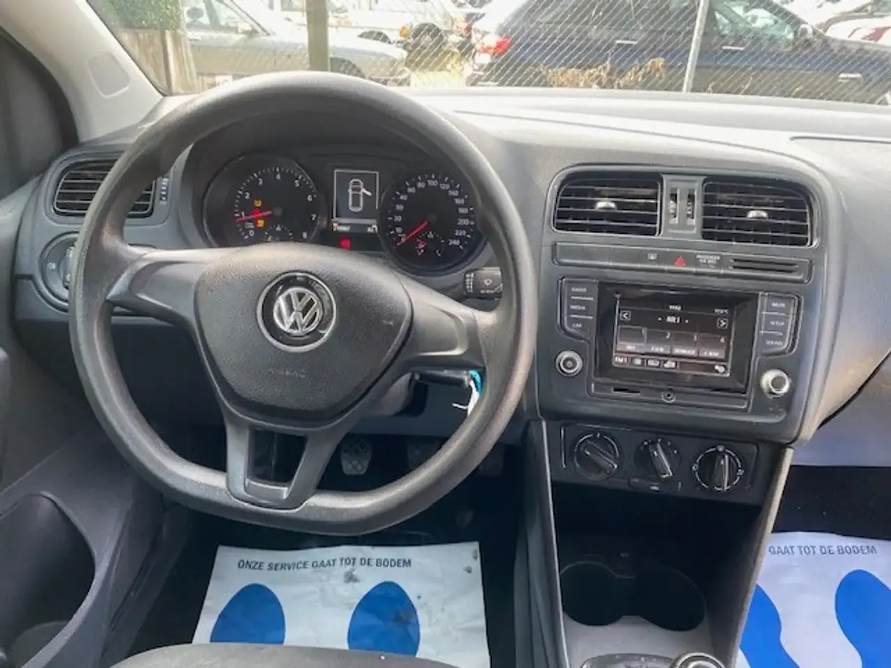 Volkswagen Polo - 12