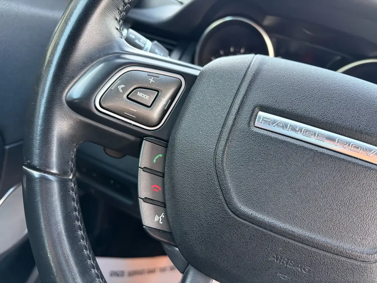Land Rover Range Rover Evoque - 15