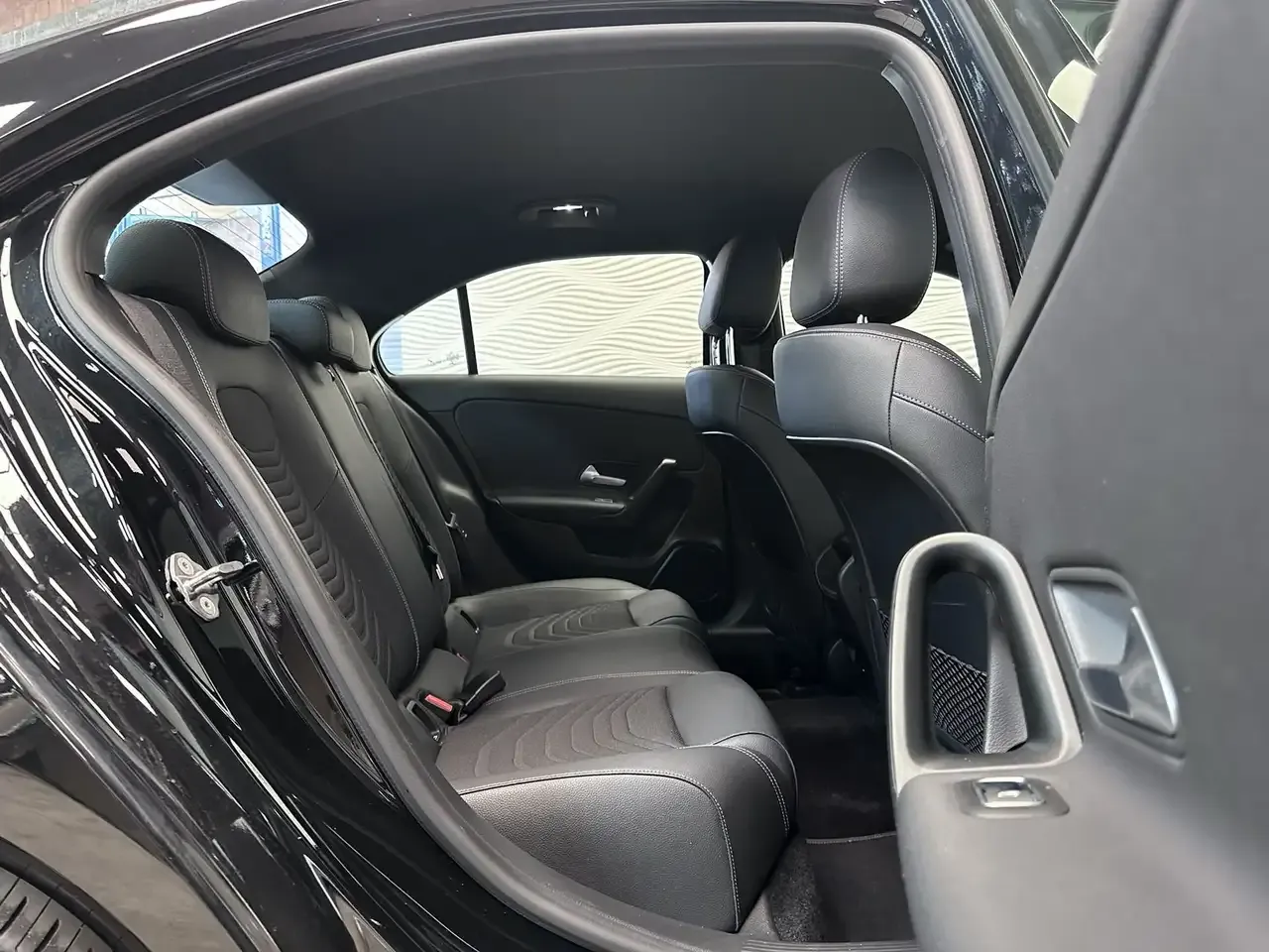 Mercedes-Benz A 250 - 18