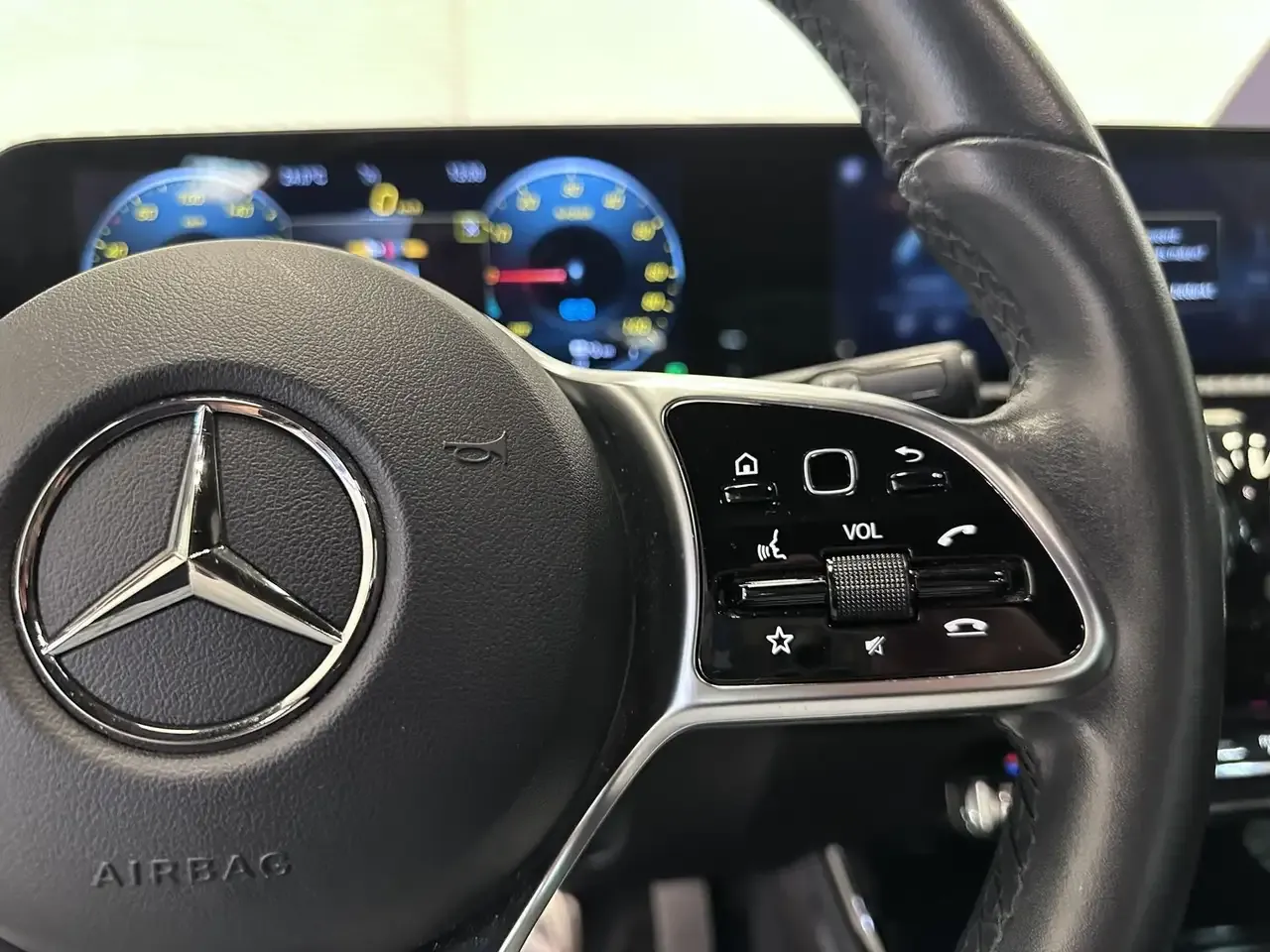 Mercedes-Benz A 250 - 30